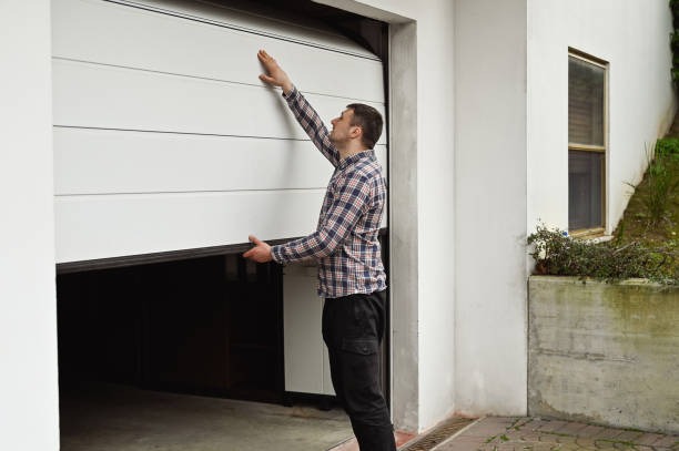 Essential Garage Door Service Tips Every Homeowner Should Know