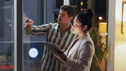 Beyond Features and Benefits: How Emotional Storytelling Drives Premium Pricing